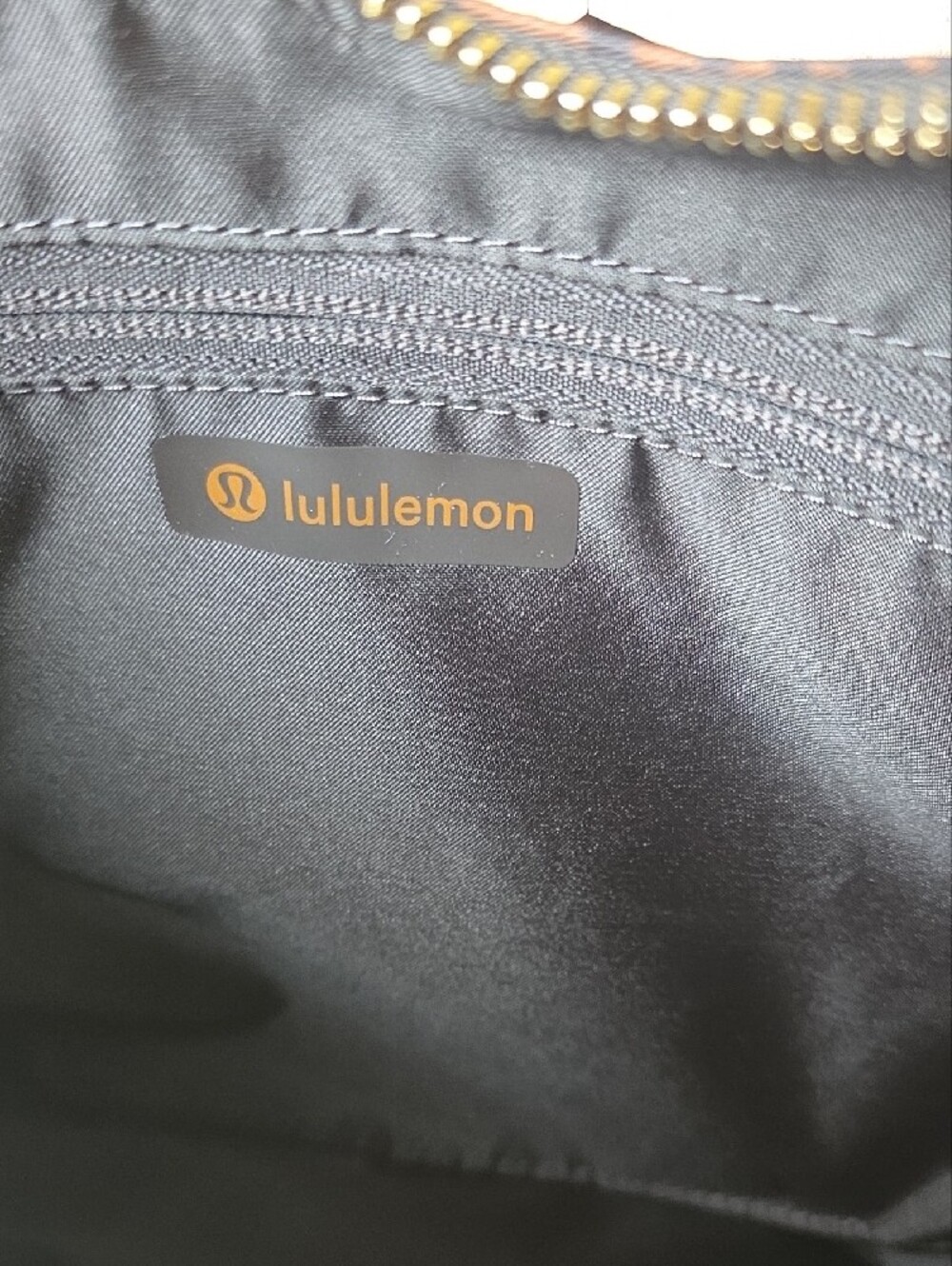 lululemon athletica Leopard Print Slouchy Sling Bag in Brown and Black.NWT - Picture 12 of 16